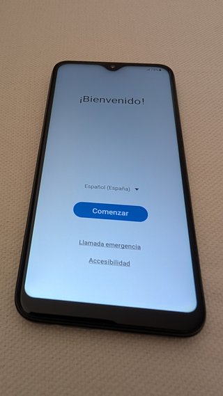 SAMSUNG GALAXY A20e NEGRO 32GB + ACCESORIOS NUEVOS