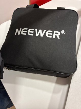 Foco LED Neewer NL660 40W Bi-Color 3200-5600K