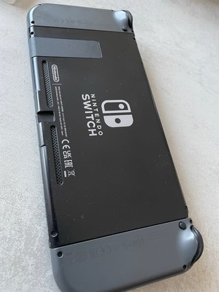 Nintendo Switch + 3 Juegos + Funda de transporte