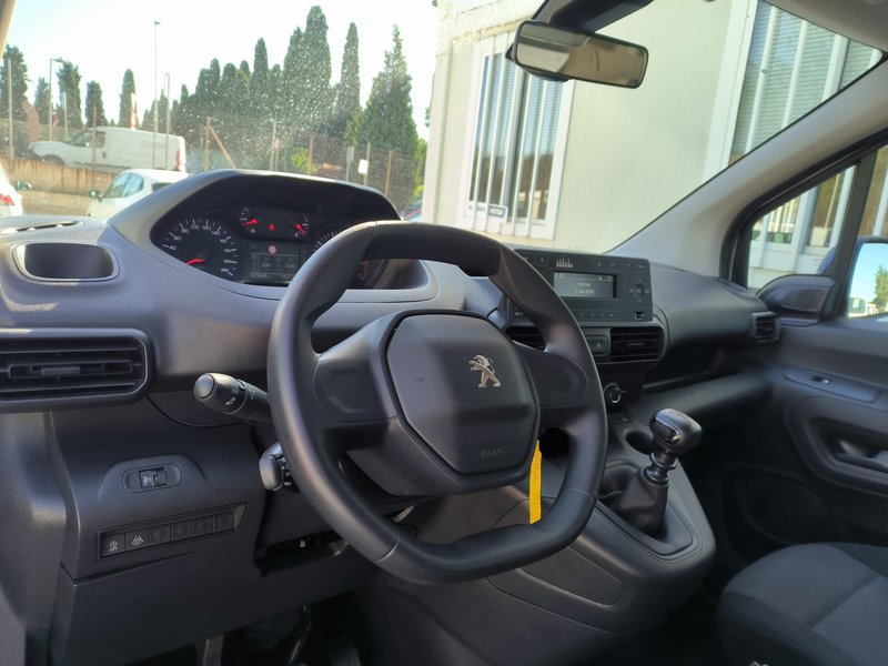 Peugeot Rifter 2022, foto 10