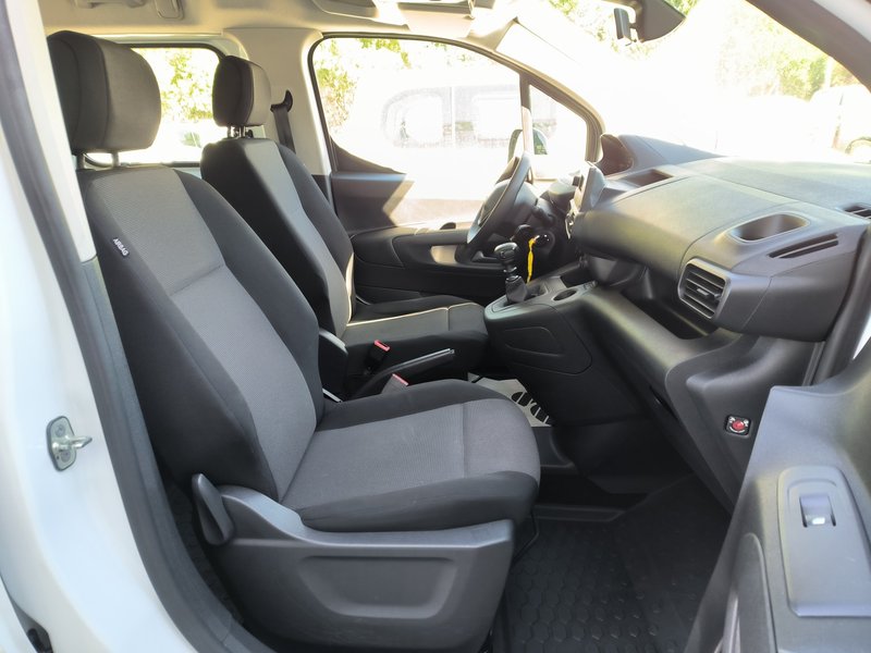 Peugeot Rifter 2022, foto 17