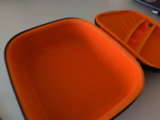 Geekria Shield Funda de auriculares