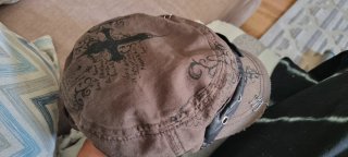 Gorra diseño exclusivo, alternativa. Bajo pedido