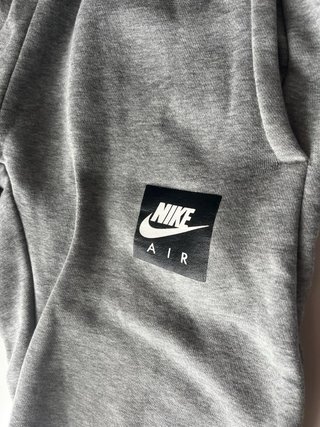 Pantalón Jogger Nike Air Gris Logo Negro Algodón
