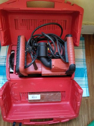 Rozadora HILTI, SOLO LE FALTA MANTENIMIENTO