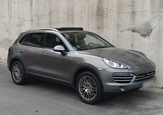 CAYENNE DIESEL 3.0 245 CV * 2 DUEÑOS Y LIBRO *