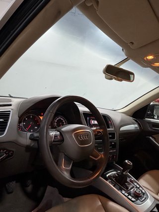 Audi Q5 2015 ETIQUETA C 2.0TDI MANUAL