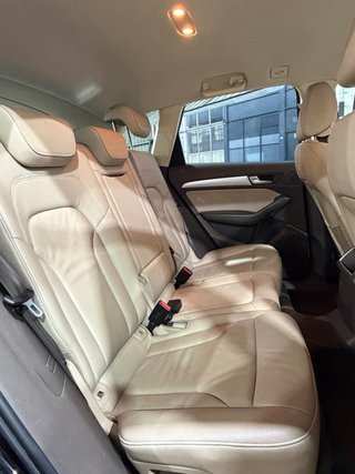 Audi Q5 2015 ETIQUETA C 2.0TDI MANUAL