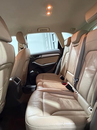 Audi Q5 2015 ETIQUETA C 2.0TDI MANUAL