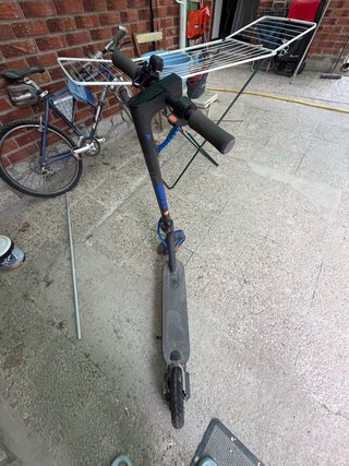 Patinete Eléctrico Xiaomi  Cambiar rueda delantera
