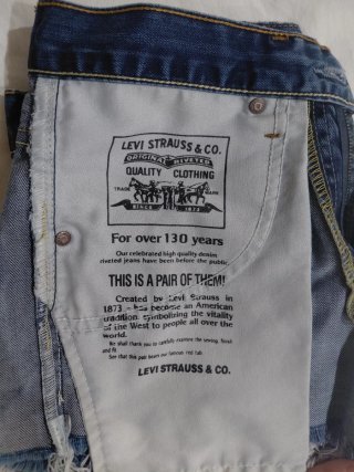 Pack 2 Vaqueros Mango y Levi's Azules