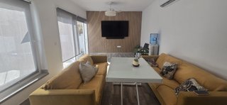 Casa con piscina en Zona Oromana!