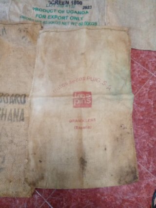 Sacos de yute antiguos (varios)