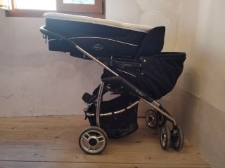 Cochecito de bebé y capazo