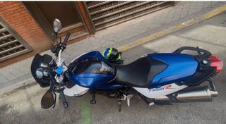 BMW F800R. Modelo 2016