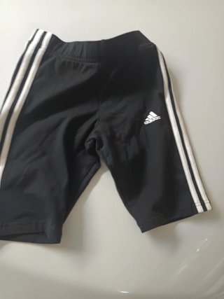 Pantalón corto deportivo Adidas negro
