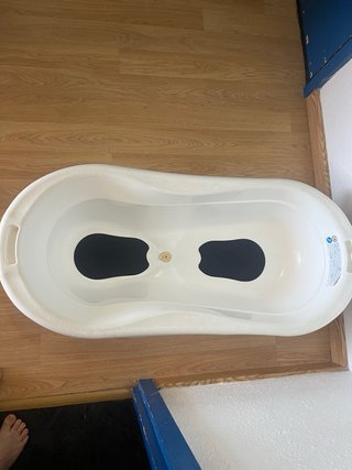 Bañera gemelar para dos bebés con desagüe