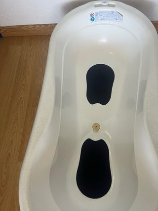 Bañera gemelar para dos bebés con desagüe