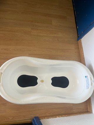 Bañera gemelar para dos bebés con desagüe