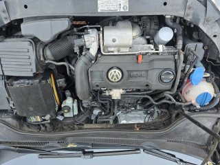 Volkswagen Golf VI 6