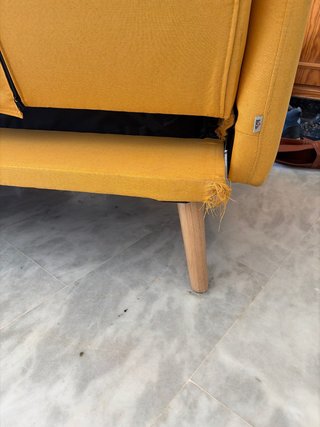 Sofá cama 3 plazas amarillo mostaza estilo nórdico