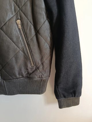 Chaqueta de cuero negra original de The Kooples