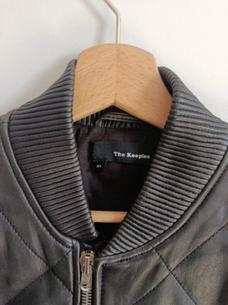 Chaqueta de cuero negra original de The Kooples