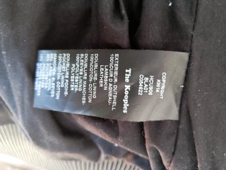 Chaqueta de cuero negra original de The Kooples