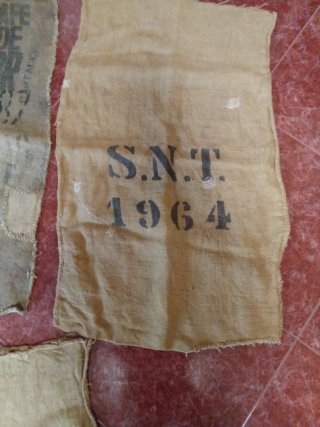 Sacos de yute antiguos (pergamino, INCAFE)