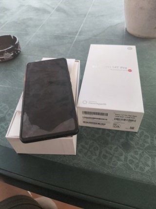 Xiaomi 14T Pro Co-engineered with Leica
