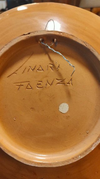 Piatto della Bottega D'arte Linari Faenza