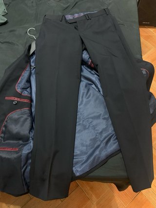 Traje Milano Talla M Azul oscuro