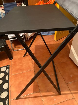 Mesa plegable negra