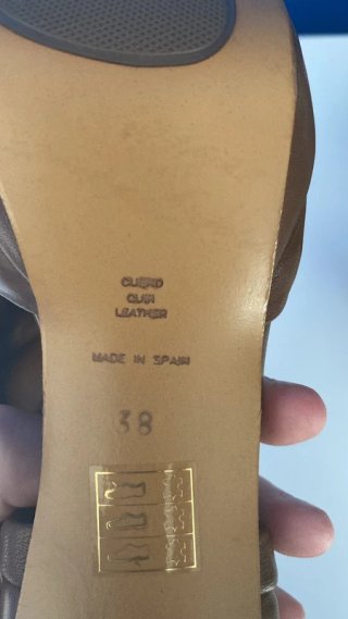 Zapatos de tacón Mascaró marrones