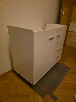 Mueble de baño 80 cm. Sin lavabo