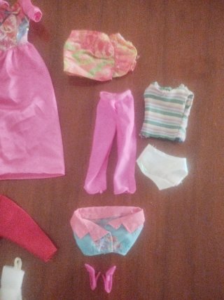 Lote Ropa Barbie