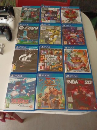 PS4 (PlayStation 4) Negra