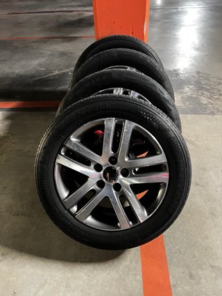 Llantas con neumáticos 205/55 R16 V