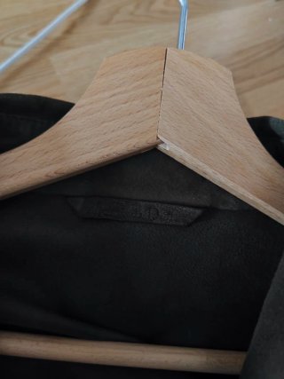 Sobrecamisa verde piel Massimo Dutti