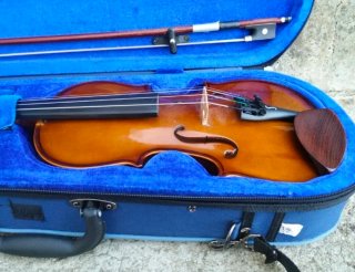 Violín 1/2 en buen estado