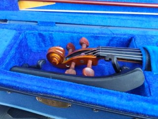 Violín 1/2 en buen estado