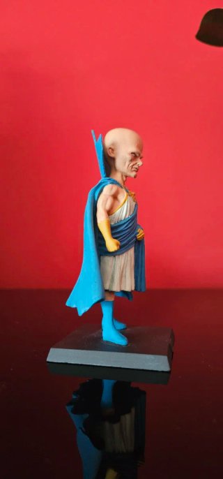EL VIGILANTE - FIGURA MEGA ESPECIAL DE PLOMO