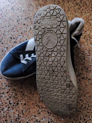 Zapatillas deportivas mujer negras y blanco