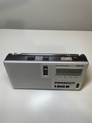 Radio despertador Philips 90AS300