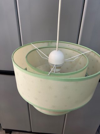Lámpara juvenil beige y verde