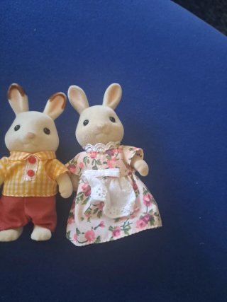 Pareja Conejitos Sylvanian Families