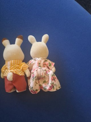 Pareja Conejitos Sylvanian Families