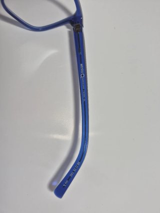 Gafas de vista azules