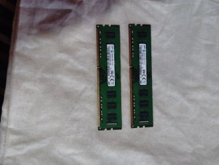 Memoria RAM DDR4 16GB y DDR3 8GB