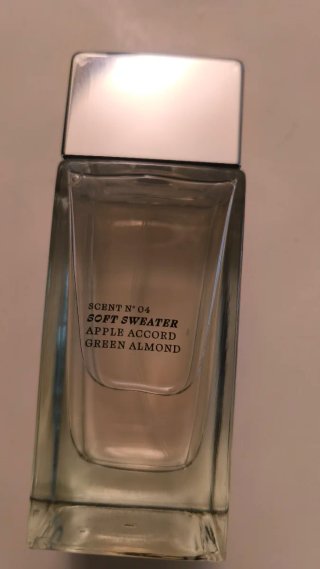 Perfume Zara Soft Sweater N° 04